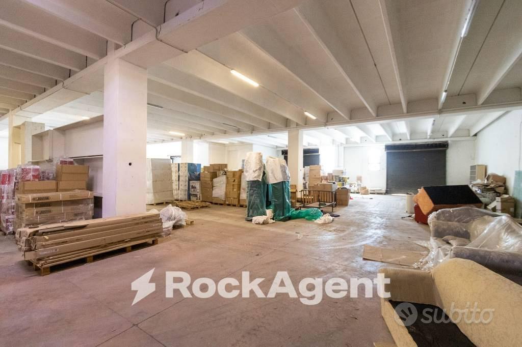 Immobile di 600 m² con 1 locale a Catanzaro