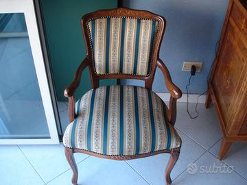 Poltroncina classica legno e tessuto  morbida soft