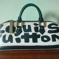 Alma graffiti Louis Vuitton