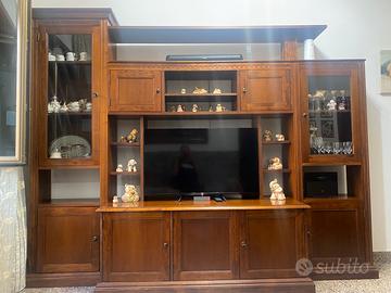 Mobile soggiorno e tavolo