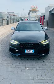 audi  RSQ3
