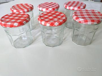 Vasi in vetro con coperchio