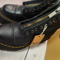 Dr. Martens Sinclair Black