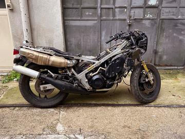 Yamaha RD500LC