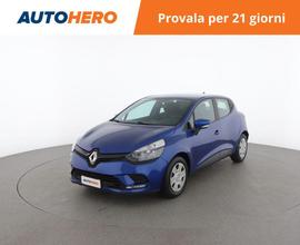 RENAULT Clio HB04927