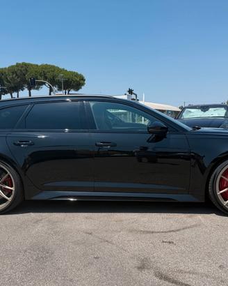 Audi RS6 Avant /carboceramici/tetto/4stz/pelle cuo