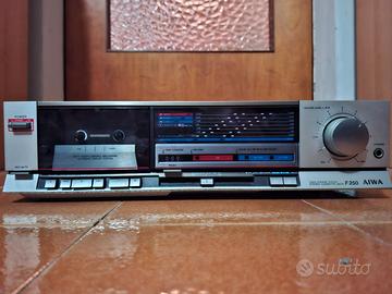 AIWA F250 Cassette Deck