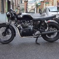 TRIUMPH Bonneville 800 Versione 1