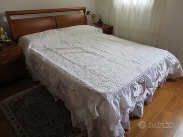 parure copriletto e lenzuola nuovi