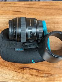 Canon EF 85mm f/1.8 USM