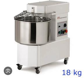 Impastatrice 18 kg