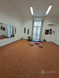 Grazioso studio yoga, pilates laboratorio