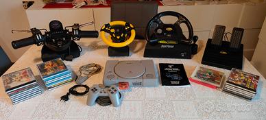 PlayStation 1 con 44 Giochi e Accessori 