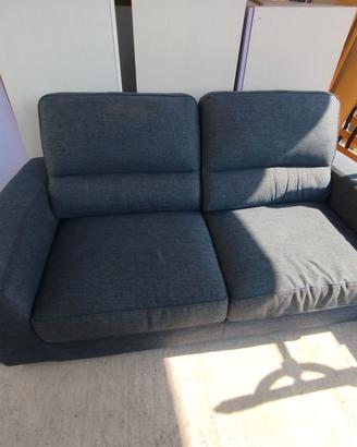 Divano in tessuto colore grigio antracite 3 posti