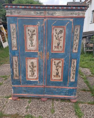 Antico armadio tirolese 1843