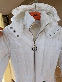 Piumino lungo bianco. Artigli