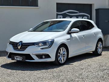 Renault Megane Mégane TCe 130 CV EDC Energy Intens