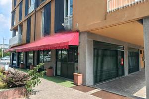 Centro, locale uso ufficio/negozio di mq.150