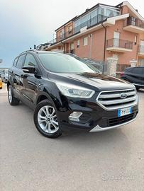Ford Kuga 1.5 TDCI 120CV S&S 2WD Powershift ST-Lin