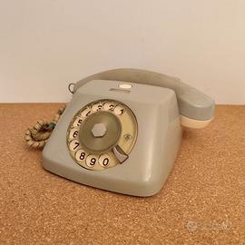 Telefono vintage a disco rotante