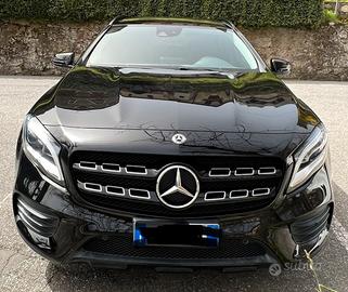 Mercedes gla 200d night edition