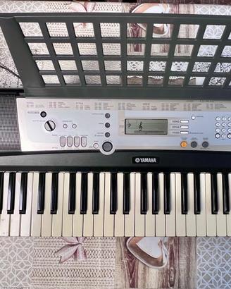 Tastiera Yamaha PSR E203 perfettamente funzionante