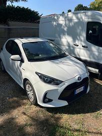 TOYOTA Yaris 1.5 Hybrid 5 porte Trend