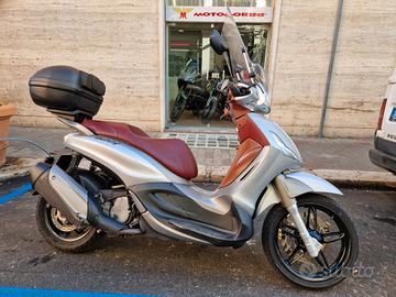 Piaggio Beverly 350 Sport Touring 2016