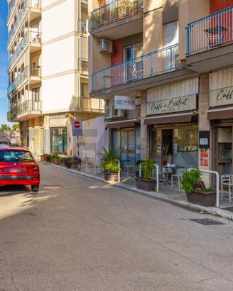 Locale Commerciale - Bari
