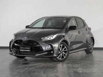 Toyota Yaris Hybrid Lounge MY20