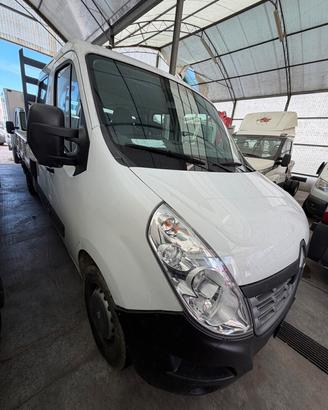 Renault master doppia cabina cassone fisso 7 POSTI