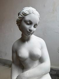 Statuetta in gesso decorativa Venere Neoclassica