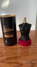 profumo Le Mâle di Jean-Paul Gaultier.