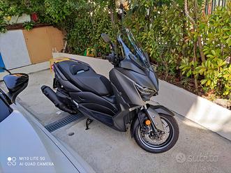 Yamaha xmax 400 Vendita in Moto e scooter