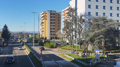 3 LOCALI A OPERA