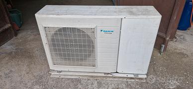 minichiller daikin monofase solo raffreddamento

