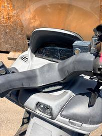 SUZUKI BURGMAN 400 UNIPROPRIETARIO