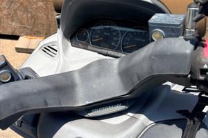 SUZUKI BURGMAN 400 UNIPROPRIETARIO