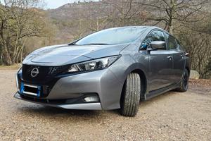 NISSAN LEAF 42 KW ANNO 2022 PARI AL NUOVO