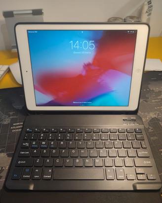 Apple iPad air 32gb wifi + cel (custodia+tastiera)