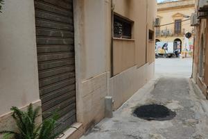 Magazzino vicolo torrebianca