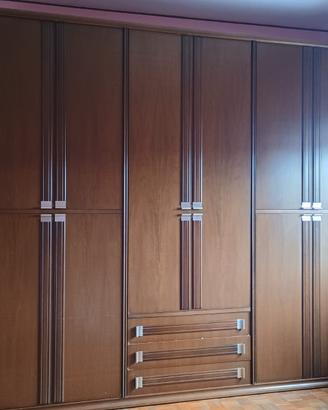 Elegante Armadio Guardaroba a 6 Ante in Legno