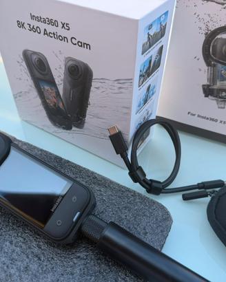 Insta360 X5 8K + Stick e Case - 10 mesi garanzia