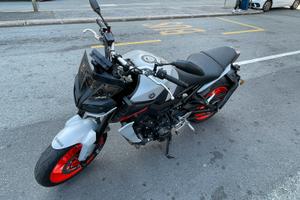 Moto yamaha mt-09 2020, 21000 km