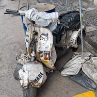 Vespa 50