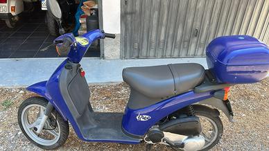 Piaggio Free