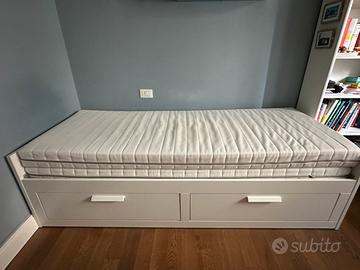 Letto Brimnes Ikea bianco