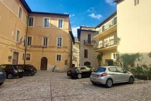 Appartamento di 130 m² con più di 5 locali a Spole