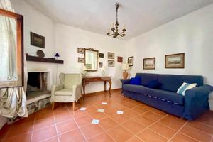 5 LOCALI A SAN GIOVANNI A PIRO