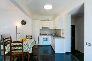 Alloggio immerso nel verde con vista mozzafiato